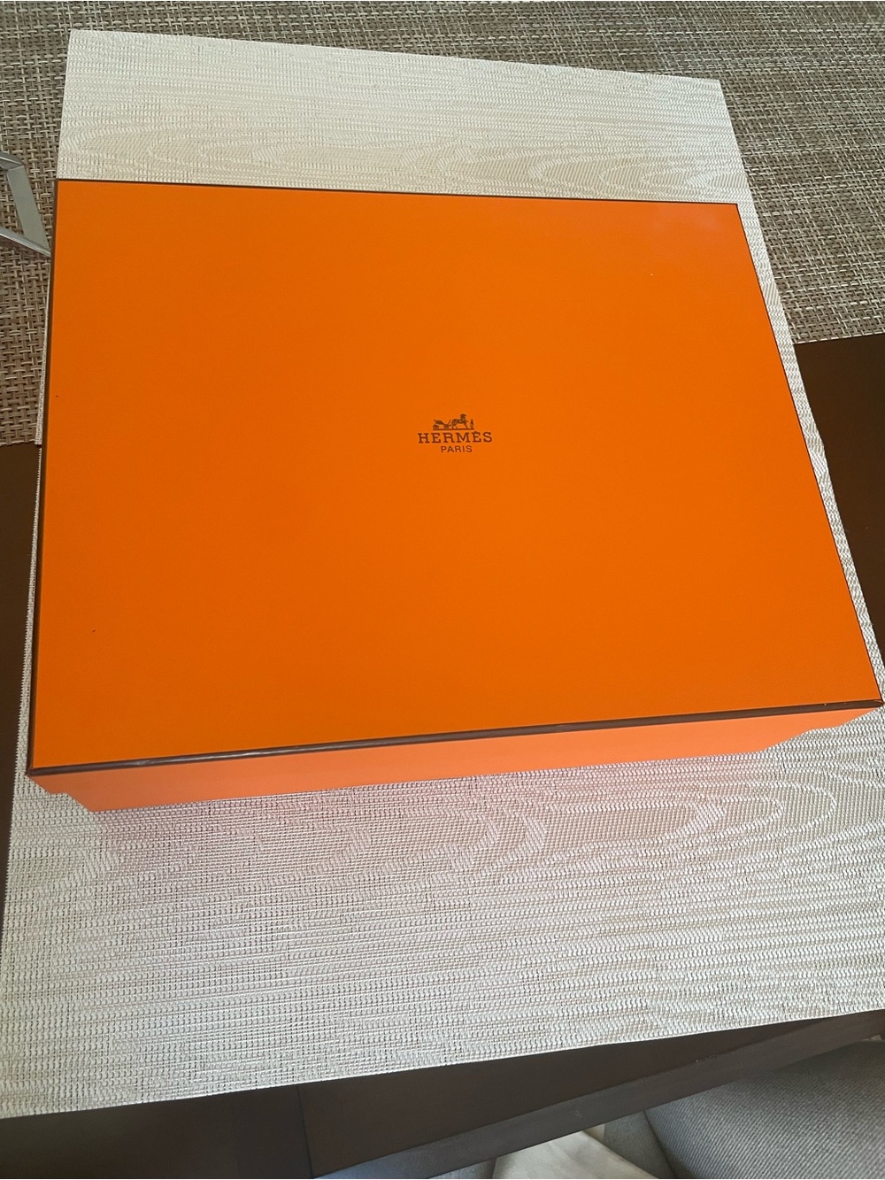 Hermes’ Box 14” X 11” X 4.5” and dustbag